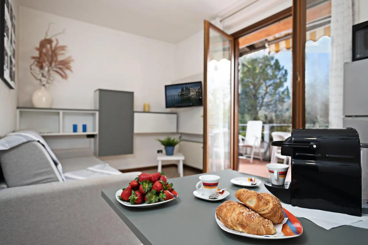Apartament Sissi House - Regarda Travel Lazise 0*,  Włochy